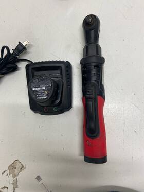 P18023076 Ac Delco Arw1210-3 With Battery And Charger Ratchet Preowned