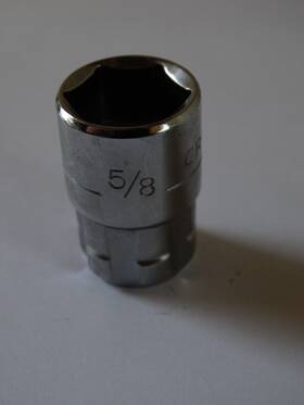 29245 Craftsman Max Axess 3/8 Inch Drive 5/8 Sae 6 Pt Go-thru Pass-through Socket