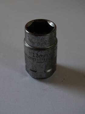 29275 Craftsman Max Axess 3/8 Inch Drive 13mm 6 Pt Go-thru Pass-through Socket