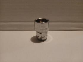 29291 Craftsman Max Axess 18mm Pass-through Socket 3/8 Inch Drive 6-point Metric