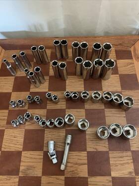 93173 Craftsman 3/8 Inch Drive 47 Pc Piece 6 Point Metric And Sae Socket Set Chrome Used
