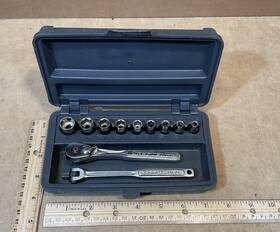 944147-9 Craftsman Vintage 1/4 Drive Socket Set Usa 11 Piece Permanex Case
