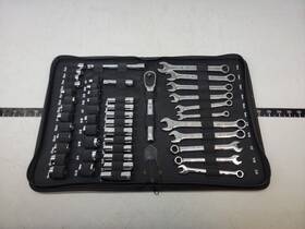 Cmmt120119 Craftsman 47-piece Standard Sae And Metric Mechanics Tool Set