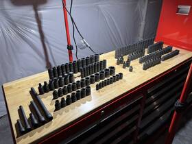 Cmmt17901 Craftsman Cmmt17902 130-piece Standard Sae And Metric Impact Black Oxide Set