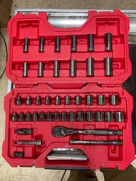 Cmmt82334 Craftsman Gunmetal Chrome Mechanics Tool Set Pack Of 51 - Pre Owned