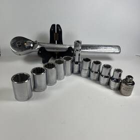 V449385 Craftsman 1/2 Inch Drive Ratchet Wrench 9 Metric Sockets And 3/8 Adapter 12pt