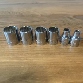 Cds31 Crescent Lot Of 6 3/4 11/16 5/8 9/16 5/16 1/4 Sockets. 3/8 Drive