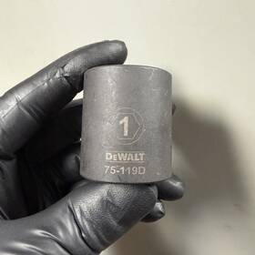 75-119d Dewalt 1 Inch X 1/2 Dr Impact Socket 6pt Sae Free Usa Shipping