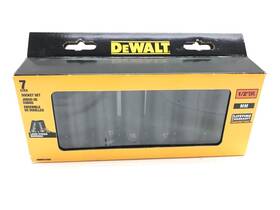 Njl022324 Dewalt Dwmt81609 7 Pc. 1/2 In Impact Socket Set Metric - New