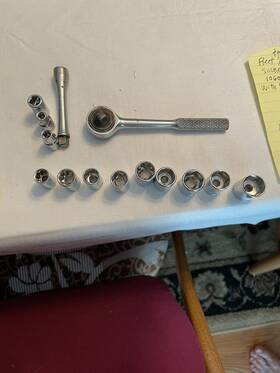 Qth001-02 Fleet 1060-1 U.s.a. 3/8 Inch Drive Ratchet Socket Wrench Set With 12 Sockets