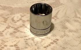 25524 Husky Vintage 24mm 1/2 Inch Drive 12pt Shallow Metric Socket