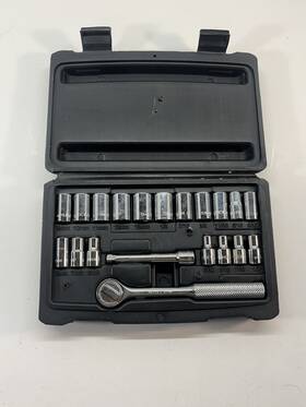 27761 Husky Socket And Ratchet 20-piece Set 1/4 In Drive With Case