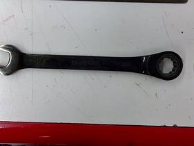 Snp053425 Husky Auger Drum Machine 26704p