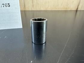 Cb1216 Husky Used Vintage 1/2 Inch Socket 3/8 Drive 12pt Made In Usa Model