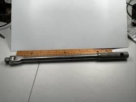 H3182 Husky 15 Inch 1/2 Drive Breaker Bar Knurled Grip Usa Made