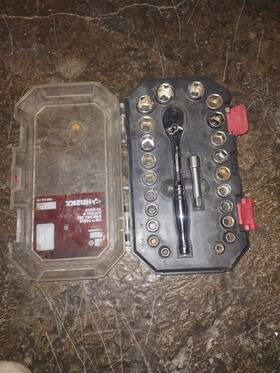 1005879666 Husky Tools 24 Pc Socket And Ratchet Box Set 1005 879 666 1/4in Drive