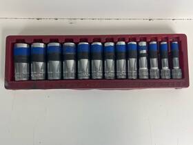 P24028174 Icon Professional Ratcheting S3dm-13 13 Piece Deep Socket Set