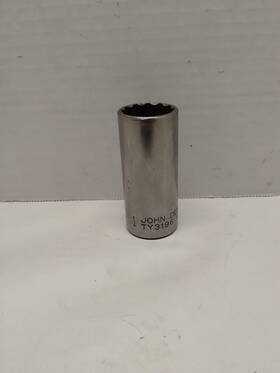 Ty3613 John Deere Usa Sae 1-3/16 Inch 6 Point 1/2 Drive Socket