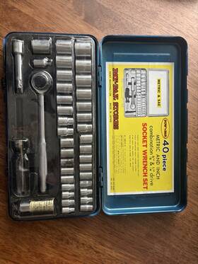 22584 Pay Pak Stores 40 Piece Metric And Sae Socket Set 3/8 1/4 Drive Metal Case