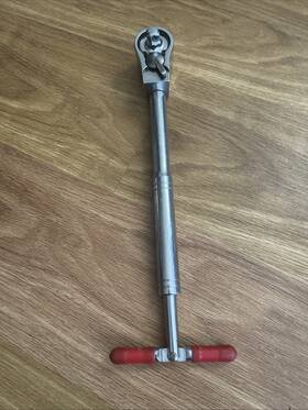 33470 Popular Mechanics Reversible Sidewinder Speedwrench Ratchet 3/8 Inch Drive