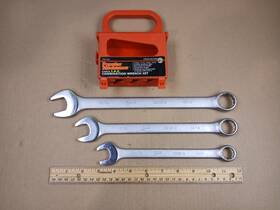 Pm71328 Popular Mechanics Sae 3-pc. Combination Wrench Set 11/16 Inch 13/16 15/16