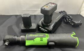 Ctr762g Snap-on 14.4v Brushless 3/8 Inch Cordless Ratchet With 2 Batteries And Charger