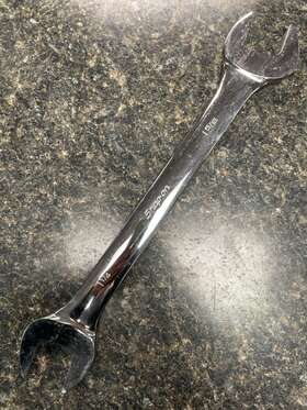 Quc020107 Snap-on Vo4042b Used Open End 1 1/4 Inch 5/16 Combination Wrench