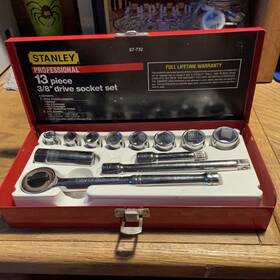 87-732 Stanley Professional 13 Piece 3/8 Inch Drive Socket Set