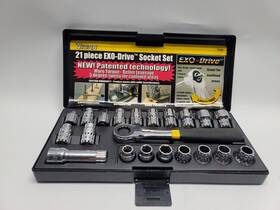 17400 Titan Exo-drive Socket Set 21 Pc 1/4 Inch And 3/8 Drive Ratchet