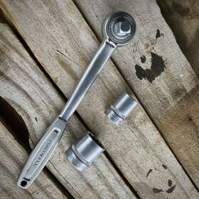 H2775 Wizard 7.5 Inch Standard Reversible Ratchet 3/8 Drive 9/16 And 3/4 Sockets Usa
