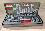 Easco Nova 1/4" & 3/8" Drive 22 Piece Socket Wrench Set Box Complete Working. Fixed Price $31.50.