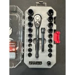 Husky 100-POSITION 1/4 In. Drive Universal 25-PIECE Socket Wrench Set With Case. Fixed Price $30.00.