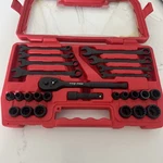 Teq Correct Pro By Gearwrench 26PC 3/8 Drive Socket & Set Mm Sae 40426A. Fixed Price $37.50.