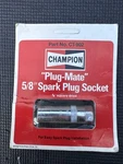 Champion Plug Mate Spark Socket 5/8 3/8 Square Drive Ratchet CT-902 Nos. Fixed Price $29.00.