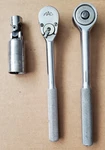 Mac Tools 3/8 XR8 Knurled Ratchet, And XU266DP Pt Swivel Socket Usa. Fixed Price $58.00.