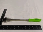 Snap-on FHNFD100 3/8" Drive Swivel Round Head Ratchet Green Hard Grip Usa Made. Fixed Price $174.95.