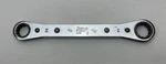 Snap-on Tools Usa R-2022 Sae 5/8" 11/16" Double Ratcheting Box Wrench 12 Point. Fixed Price $9.99.