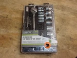 New Master Mechanic 24PC. 3/8" & 1/4" Socket Set W/case # 119009. Fixed Price $18.00.
