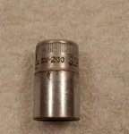 Snap-on Tools SW-200 1/2" Drive 5/8 12 Point Socket Free Shipping! (a). Fixed Price $9.35.