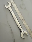 Snap-on VO4042B 1-1/4" X 1-5/16" Open End Wrench Used Super Nice. Fixed Price $90.00.
