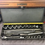 27PC Snap-on Sae Socket Set 3/4" And 1/2 Drive, Ldh/sw Series 9/16" To 2". Fixed Price $500.00.