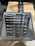 Bluepoint BOER708A 7PC 12-PT Ratcheting Flex Head Wrench Set Missing 5/16. Fixed Price $175.00.