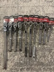 Craftsman 10 Piece Ratchet Set With 6 Flex Heads $585 Value Package. Fixed Price $260.00.
