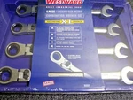 Westward Ratcheting Combination Wrench Set, Metric, 1LCE1 (jt). Fixed Price $40.00.