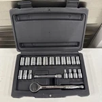 Stanley 1/4" Drive Ratchet Set 20 Piece Mechanics Tool 92-802 Sae/ Metric. Fixed Price $21.99.