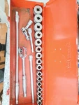 Snap-on 22 1/2 Drive Kit Pieces Total (317MSPC) And 1/4. Fixed Price $475.00.